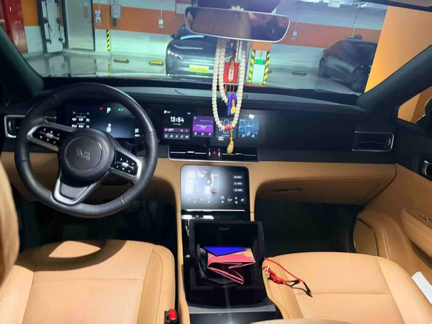 2021 Li Auto Li ONE 1.2T Range Extender 6-Seater -CG1706870