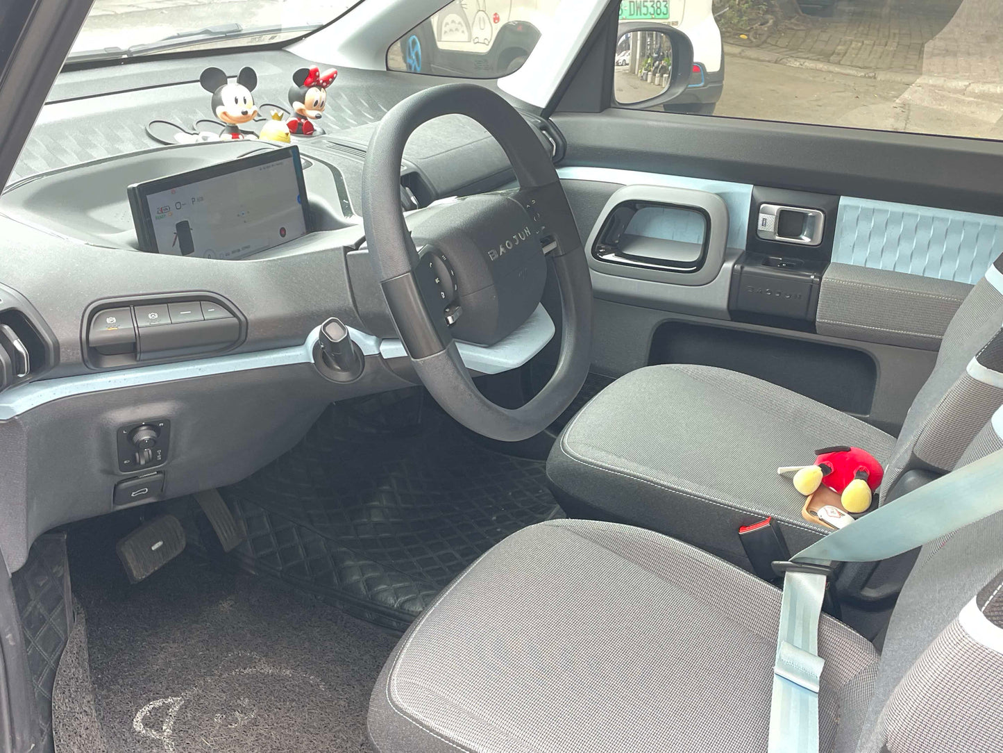 2020 Baojun E300 Electric Interstellar Future Edition 3-Seater -CG1707182
