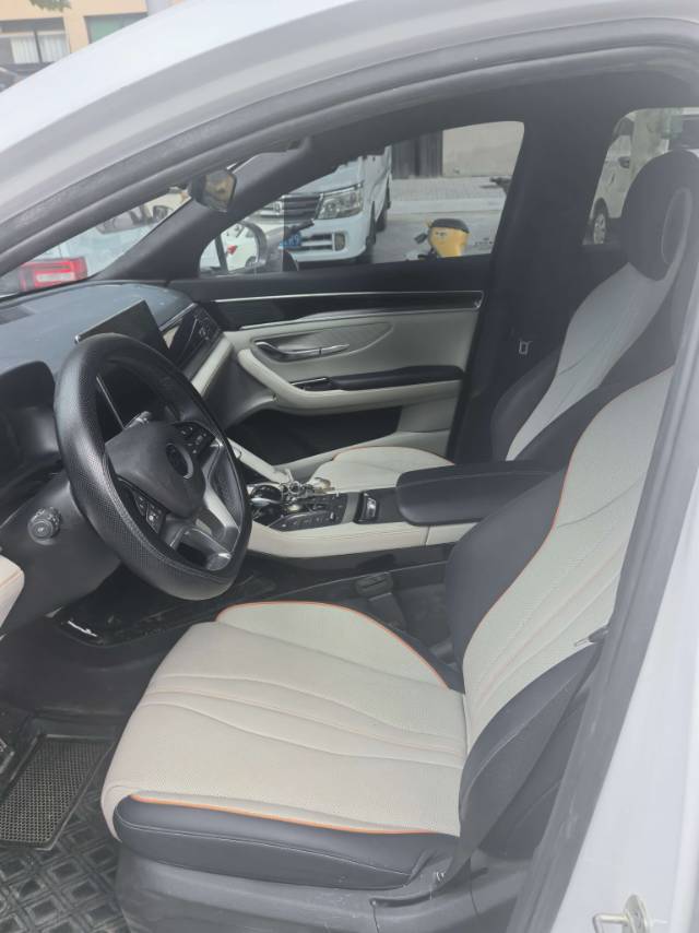 2021 BYD Song PLUS New Energy 1.5L E-CVT DM-i Two-Wheel Drive Flagship PLUS -CG1707081
