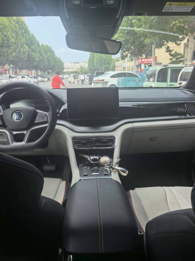 2021 BYD Song PLUS New Energy 1.5L E-CVT DM-i Two-Wheel Drive Flagship PLUS -CG1707081