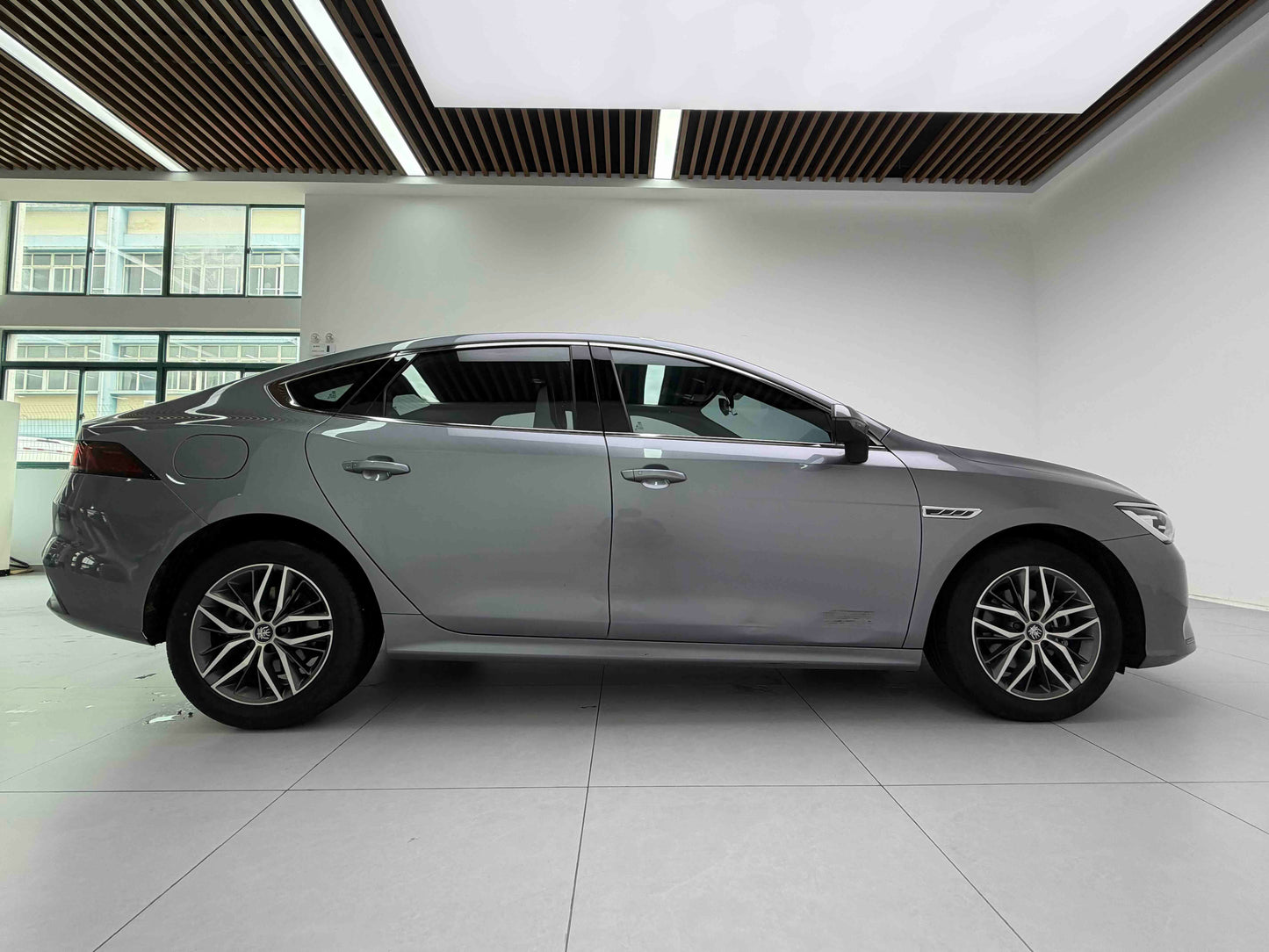 2021 BYD Qin PLUS New Energy 1.5L E-CVT DM-i 55KM Flagship -CG1707172