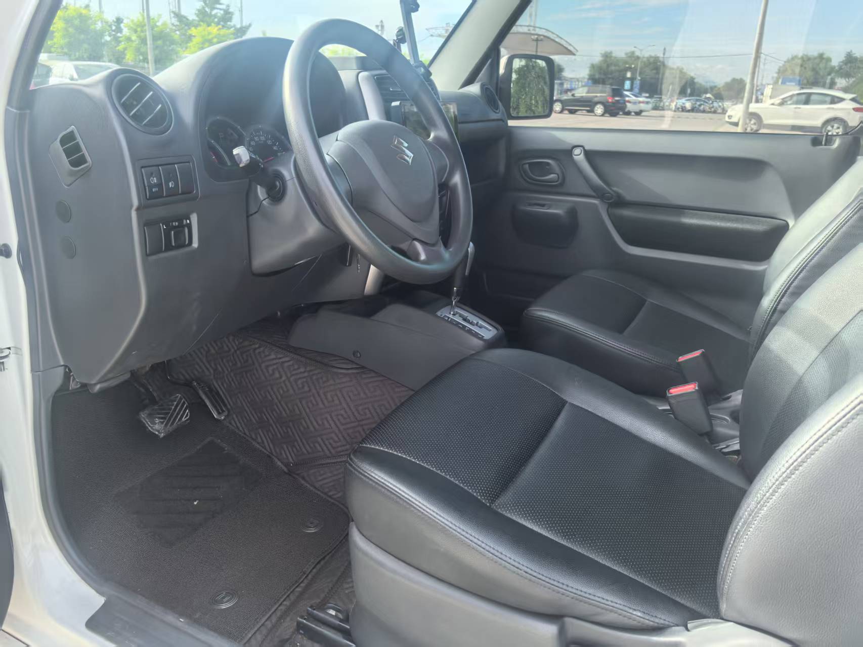 2015 Suzuki Jimny 1.3L Automatic JLX -CG1707554