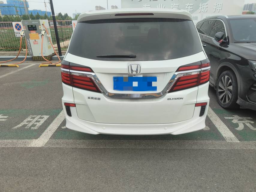 2016 Honda Elysion 2.4L CVT Premium Edition -CG1707605