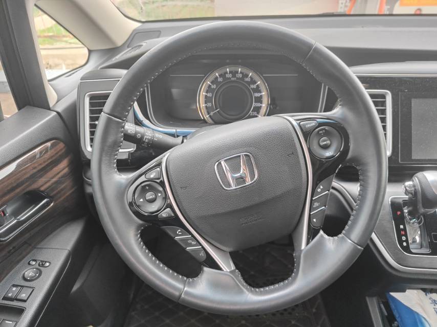 2016 Honda Elysion 2.4L CVT Premium Edition -CG1707605