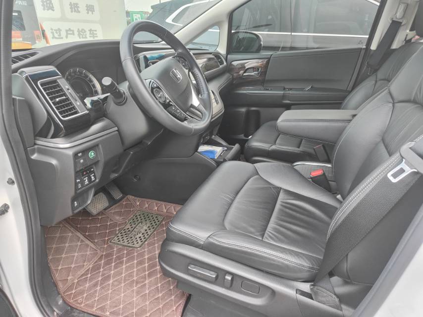 2016 Honda Elysion 2.4L CVT Premium Edition -CG1707605