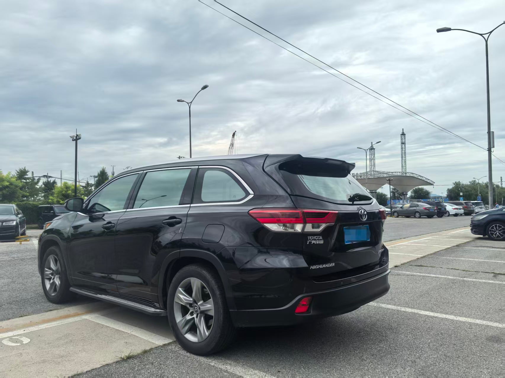 2018 Toyota Highlander 2.0T Automatic AWD Premium 7-Seat National VI -CG1707652