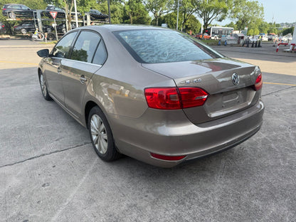 2015 Volkswagen Sagitar 1.6L Manual Comfortline -CG1707962