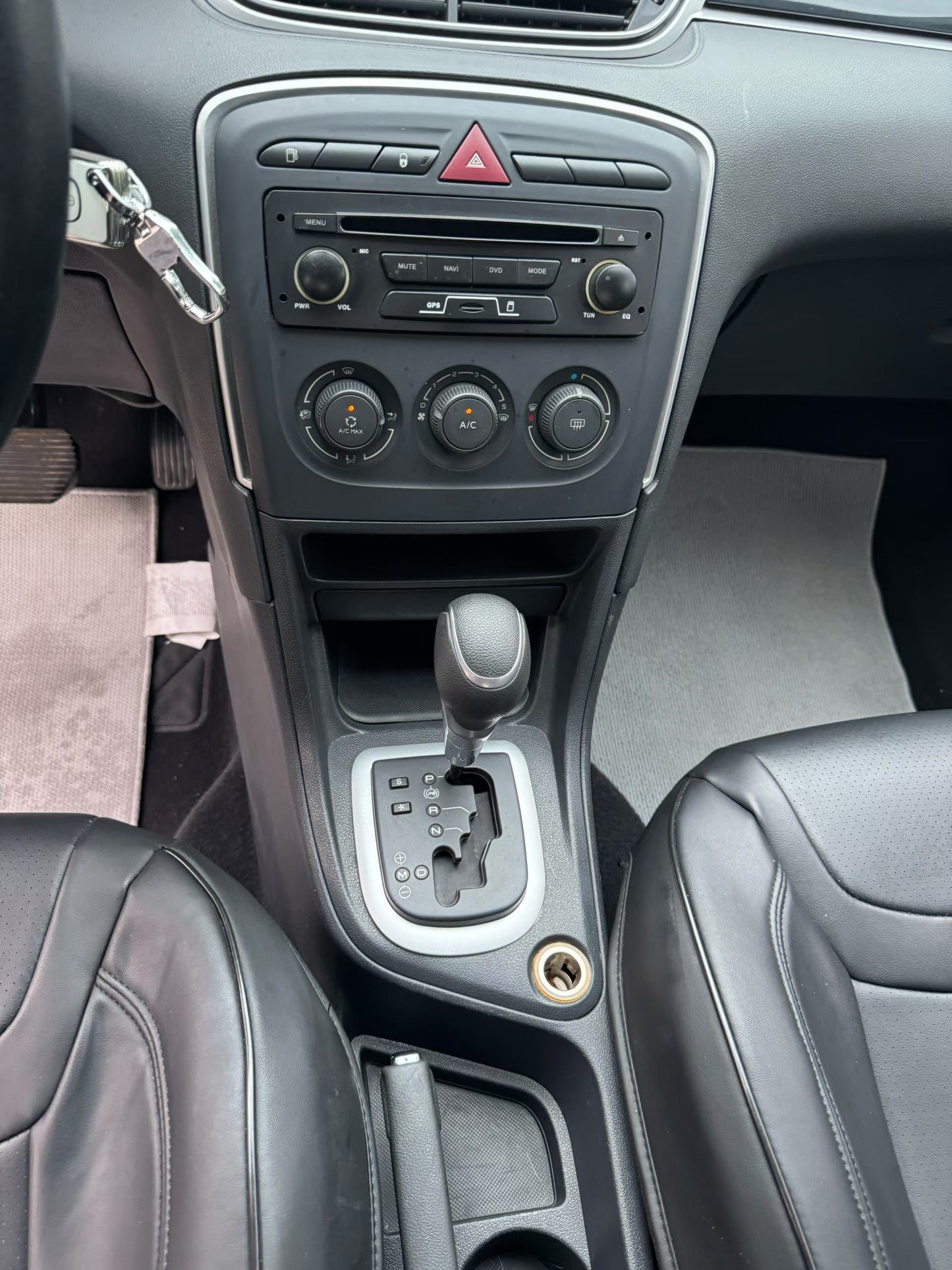 2014 Peugeot 308 1.6L Automatic Le Enjoy Edition Classic Premium Trim -CG1707722