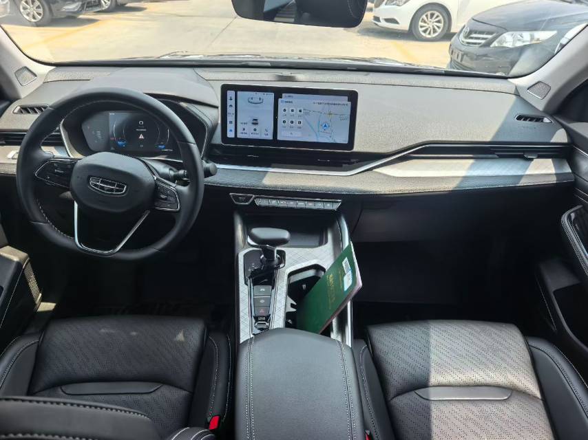 2023 Geely Preface 2.0T Dual-Clutch Luxury -CG1707787