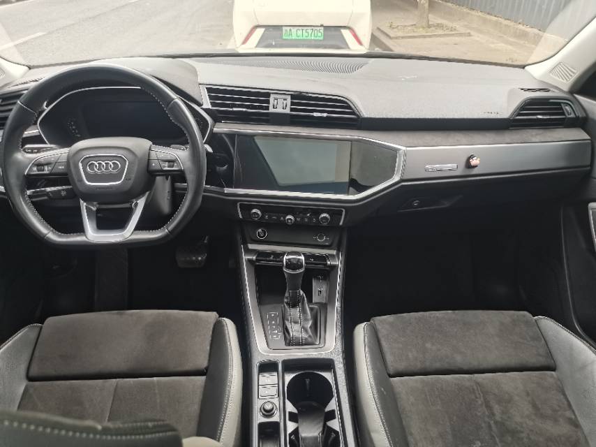 2022 Audi Q3 1.4T Dual-Clutch 35 TFSI Fashion Dynamic -CG1707796
