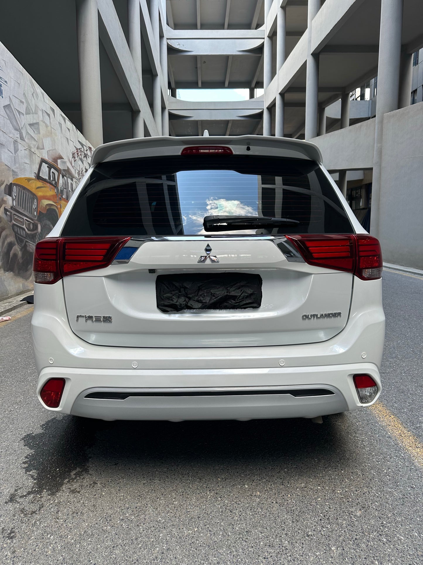 2021 Mitsubishi Outlander 2.0L CVT Facelift Two-Wheel Drive Enjoy Edition 5-Seater -CG1707839