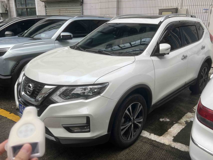 2017 Nissan X-Trail 2.5L CVT Premium AWD -CG1707861