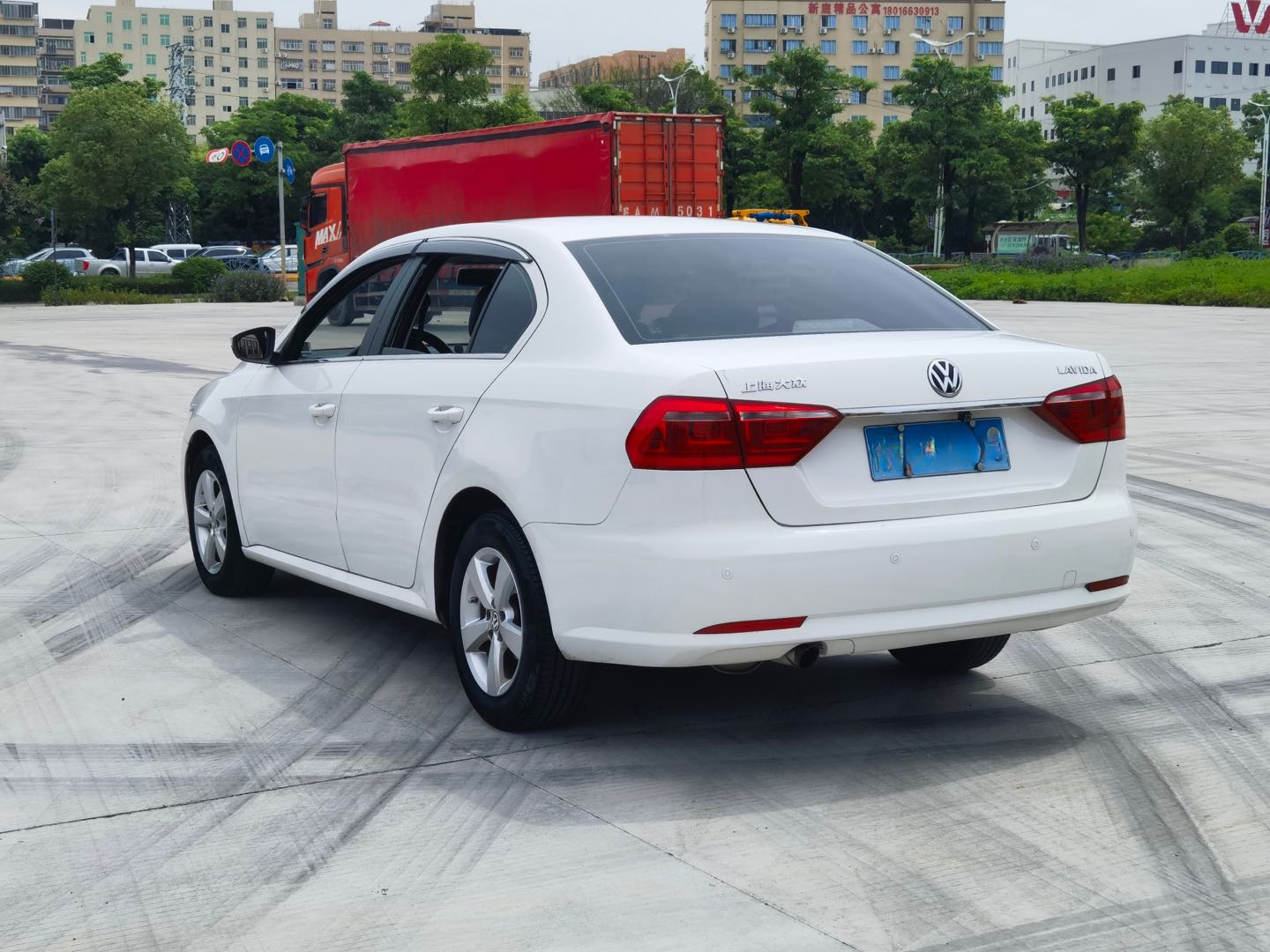 2013 Volkswagen Lavida 1.6L Automatic Classic Fashion Edition (Facelift) -CG1707880