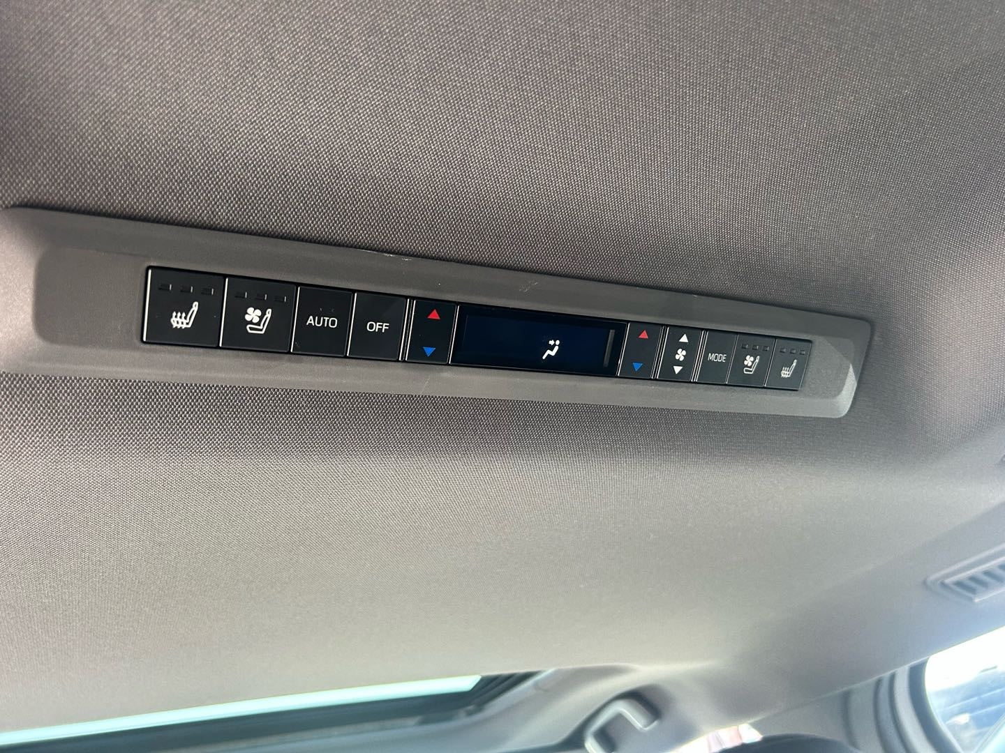 2023 Toyota Sienna 2.5L CVT Hybrid Premium -CG1708748