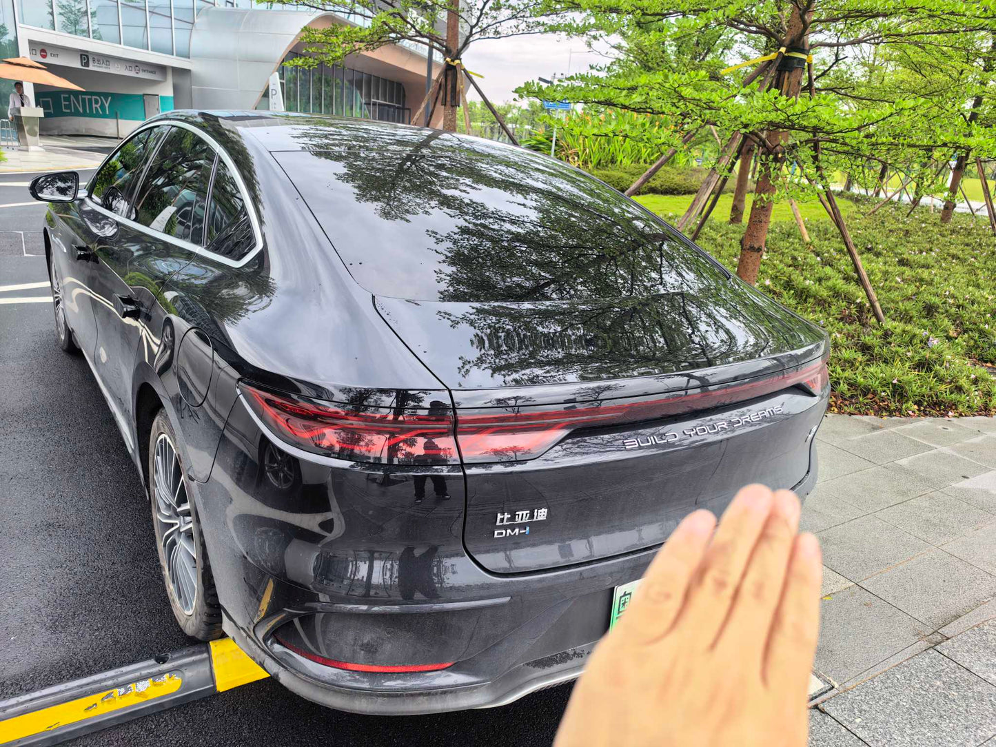 2023 BYD Han 1.5T E-CVT DM-i 121km Champion Edition Two-Wheel Drive Premium -CG1708754