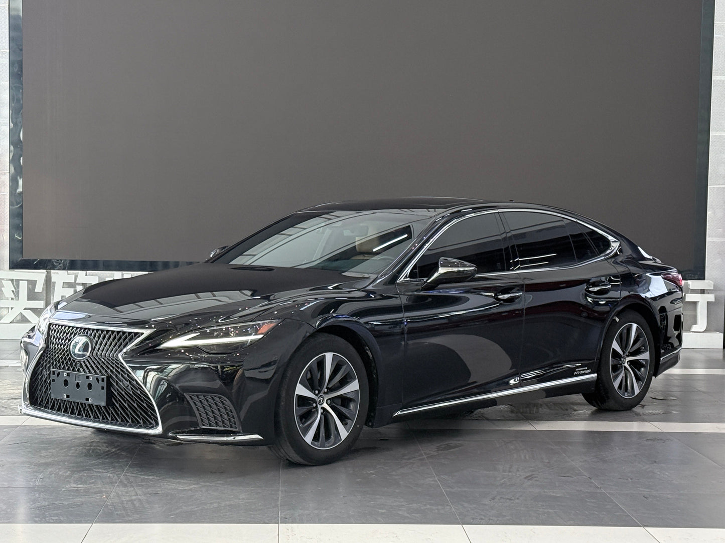 2021 Lexus LS 3.5L CVT 500h Excellence -CG1708588