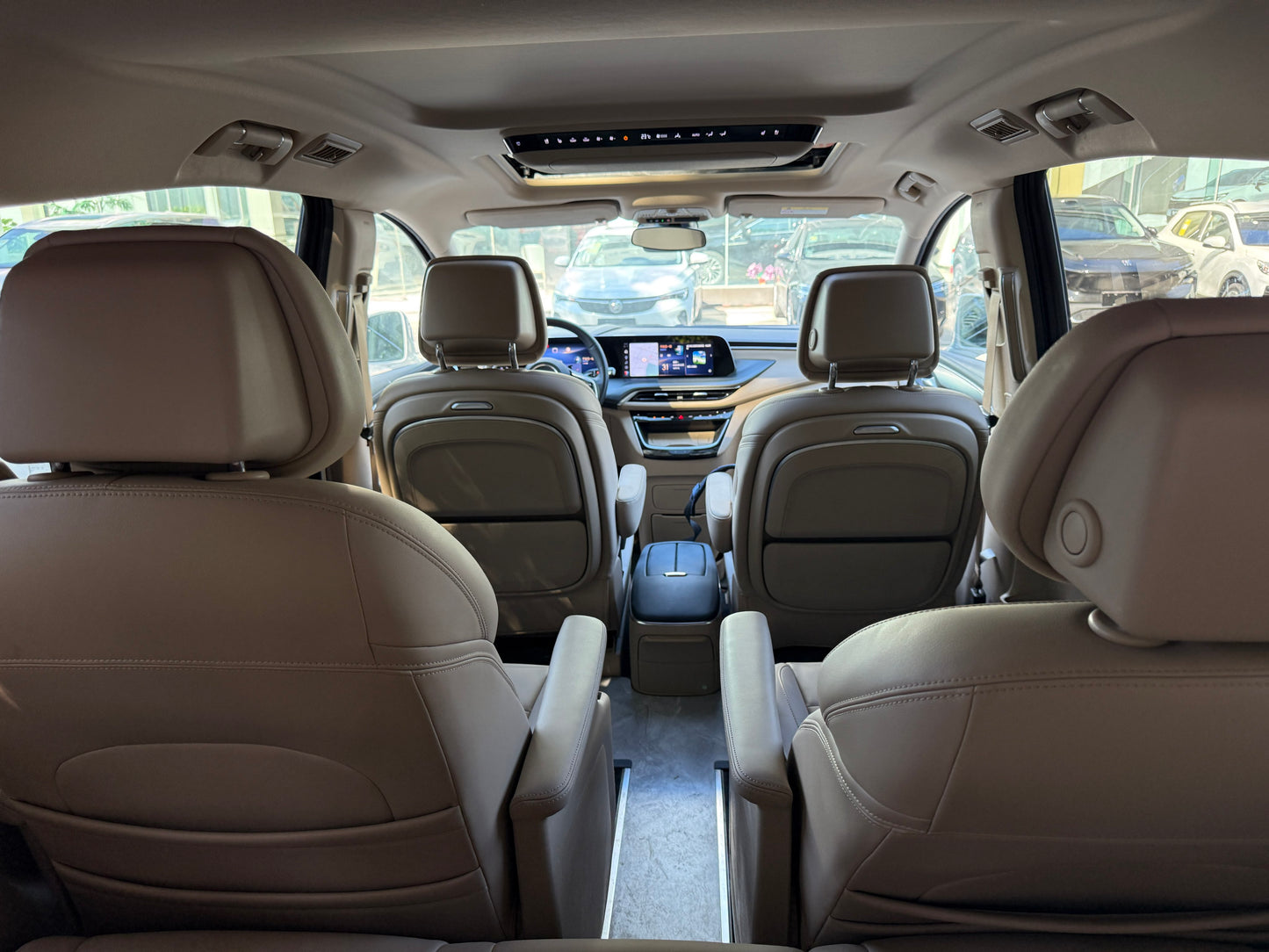 2025 Buick GL8 New Energy Landshang Premium Edition 7-Seater -CG1708604