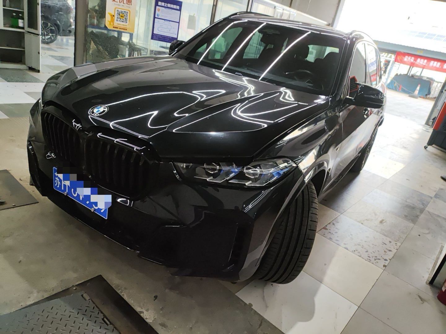 2023 BMW X5 xDrive 40Li Premium M Sport Night Package -CG1708661