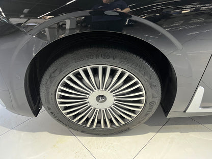 2025 Voyah Dream PHEV 4WD Kunpeng Base Trim -CG1708717