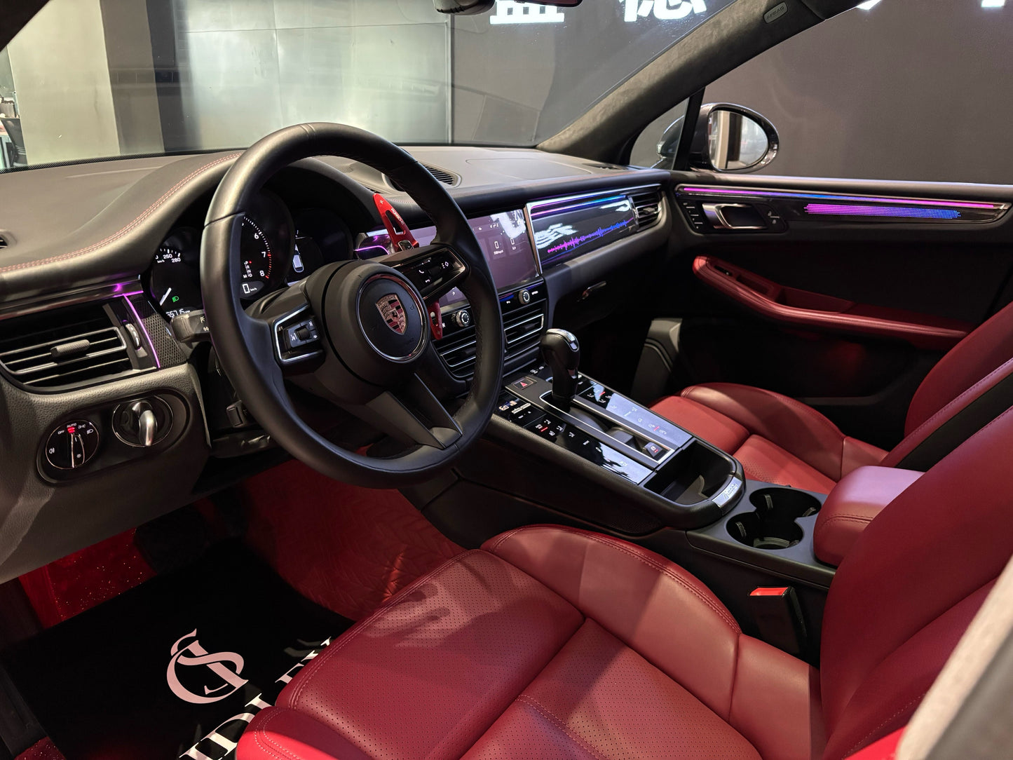 2023 Porsche Macan 2.0T Dual-Clutch Macan -CG1709037