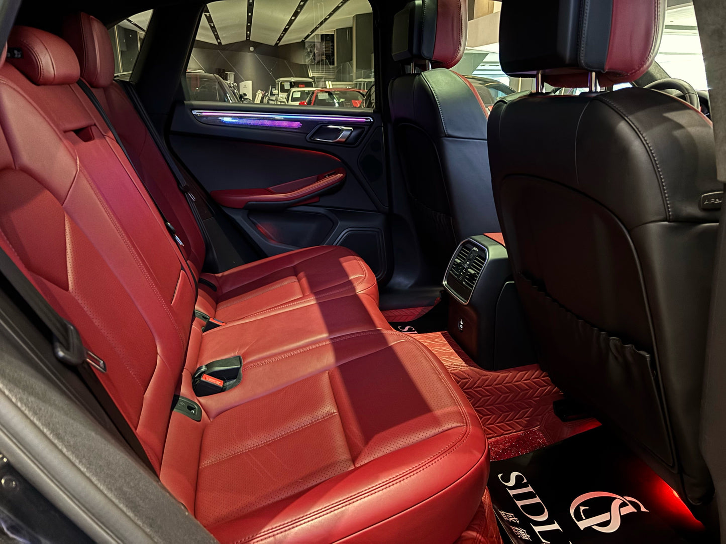 2023 Porsche Macan 2.0T Dual-Clutch Macan -CG1709037
