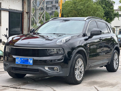 2018 Lynk & Co 01 2.0T Automatic Two-Drive Type+ -CG1708764