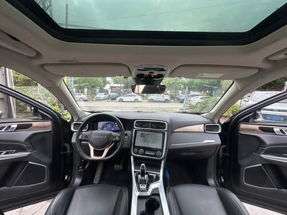 2018 Lynk & Co 01 2.0T Automatic Two-Drive Type+ -CG1708764