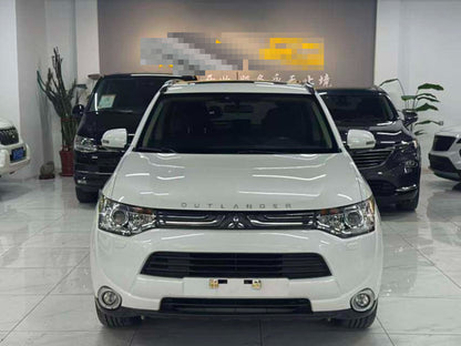2013 Mitsubishi Outlander (Import) 2.4L CVT AWD Luxury Navigation 5-Seater -CG1708775