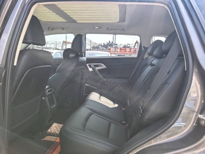 2020 Geely Boyue 1.8T Dual-Clutch Two-Wheel Drive Intelligent Connected 4G Internet Version -CG1708877
