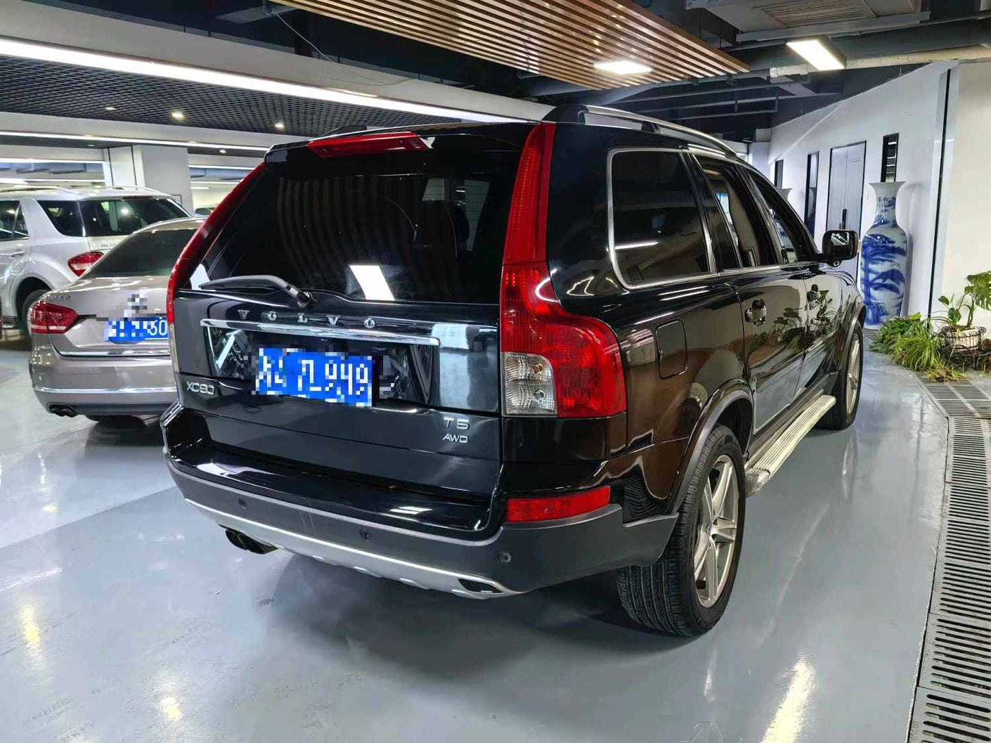 2011 Volvo XC90 2.5T Automatic R-Design -CG1708921