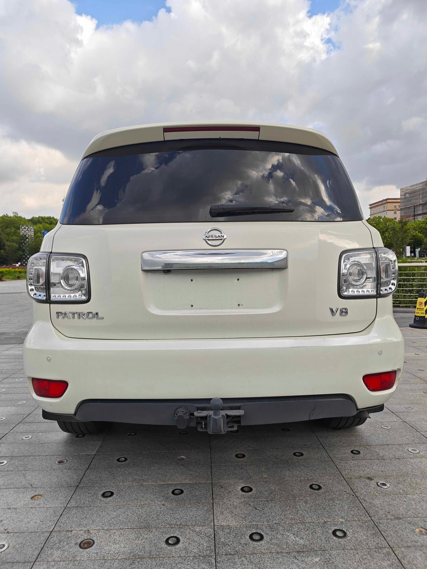 2014 Nissan Patrol 5.6L Automatic LE -CG1708933