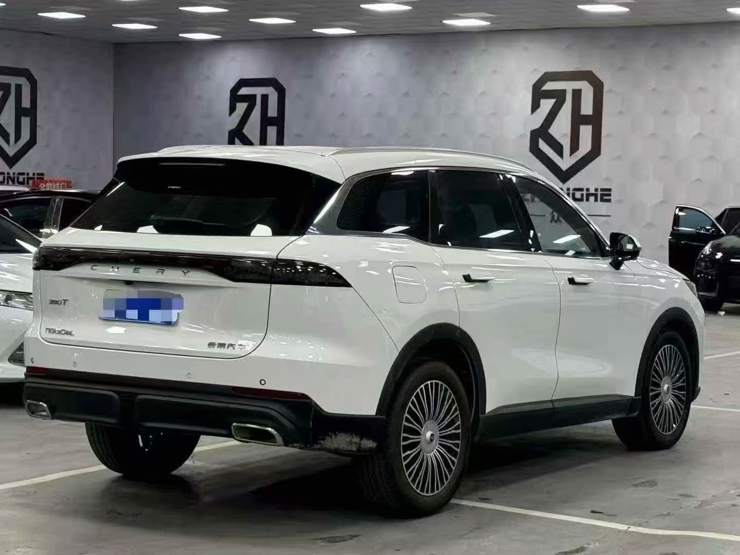 2024 Tiggo 8 L 2.0T Two-Wheel Drive Luxury Version 5-Seater -CG1708941
