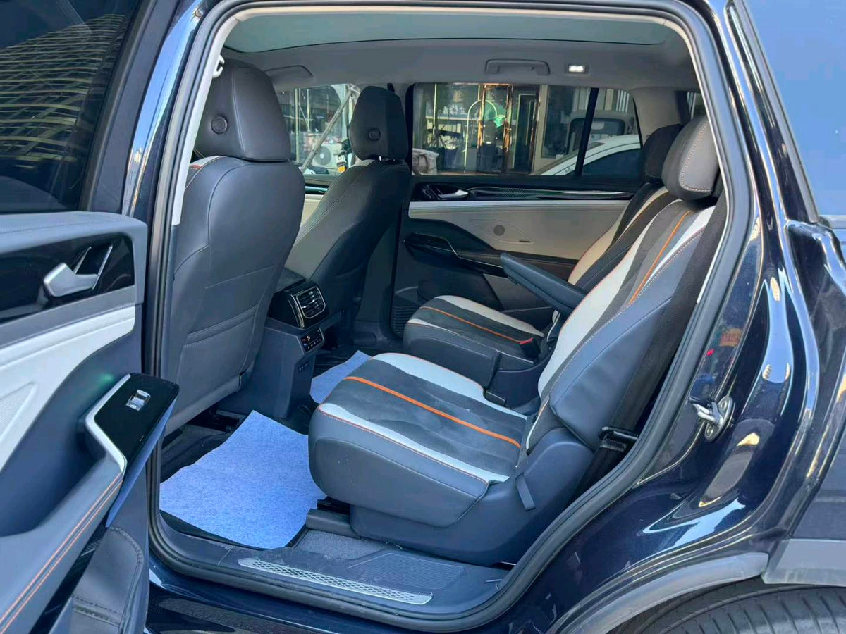 2022 Volkswagen ID.6 CROZZ Electric Long Range PRO -CG1709050