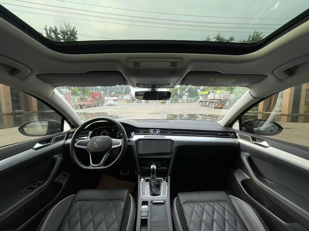 2022 Volkswagen Magotan GTE Plug-in Hybrid 1.4T Dual-Clutch Premium -CG1709082