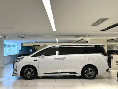 2024 Denza D9 DM-i 980 AWD Flagship -CG1709154
