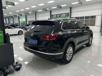 2019 Volkswagen Touareg 2.0T Automatic锐翼版 -CG1709344