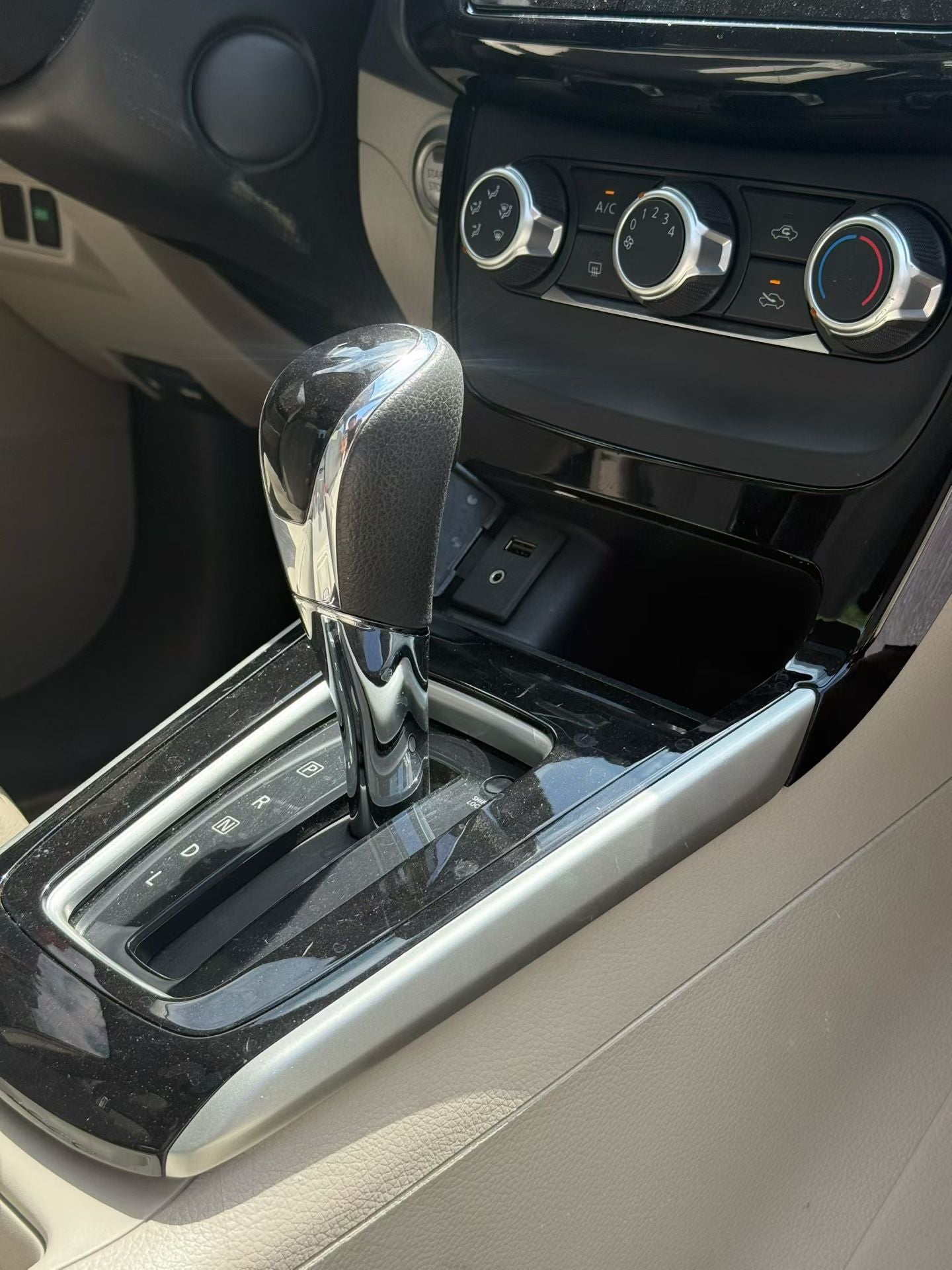 2018 Nissan Sylphy 1.6L CVT XV Premium Edition -CG1709375