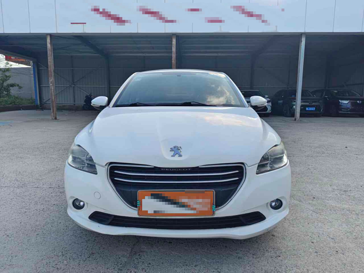 2014 Peugeot 301 1.6L Manual Comfort Edition -CG1709420