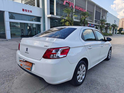 2014 Peugeot 301 1.6L Manual Comfort Edition -CG1709420
