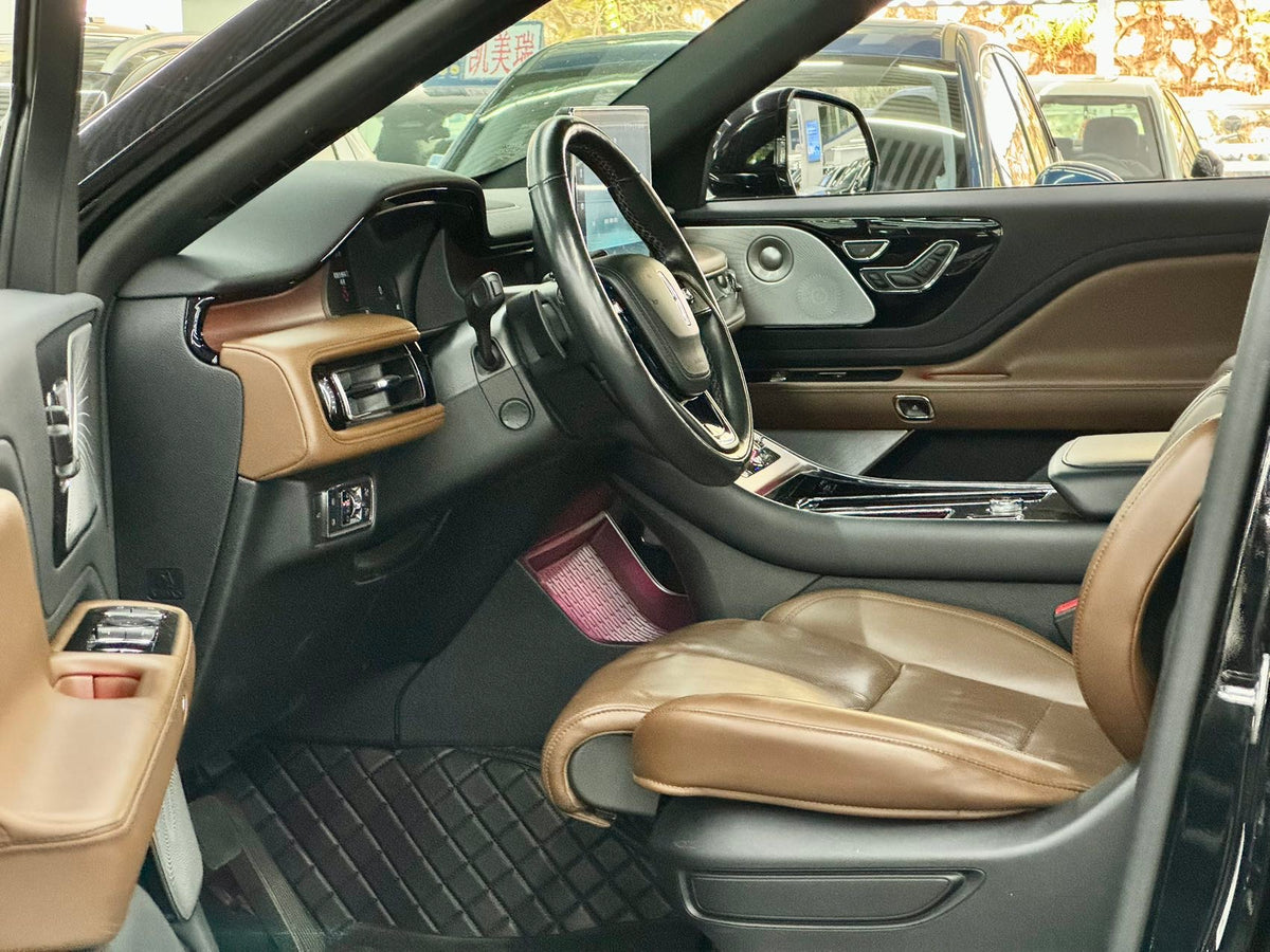 2020 Lincoln Aviator 3.0T Automatic AWD Executive -CG1709837
