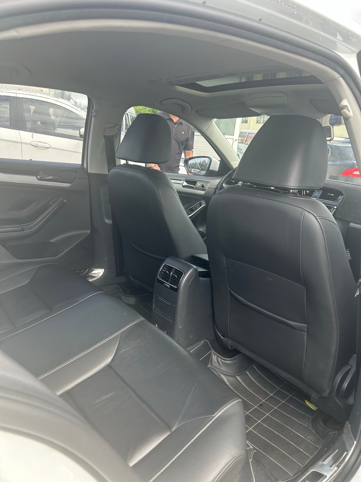 2017 Volkswagen Sagitar 1.4T 230TSI Dual Clutch Luxury -CG1709620