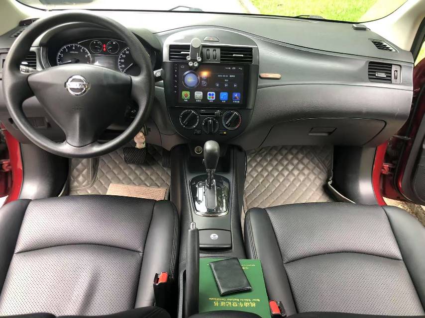 2011 Nissan Tiida 1.6L CVT XE Comfort -CG1709658