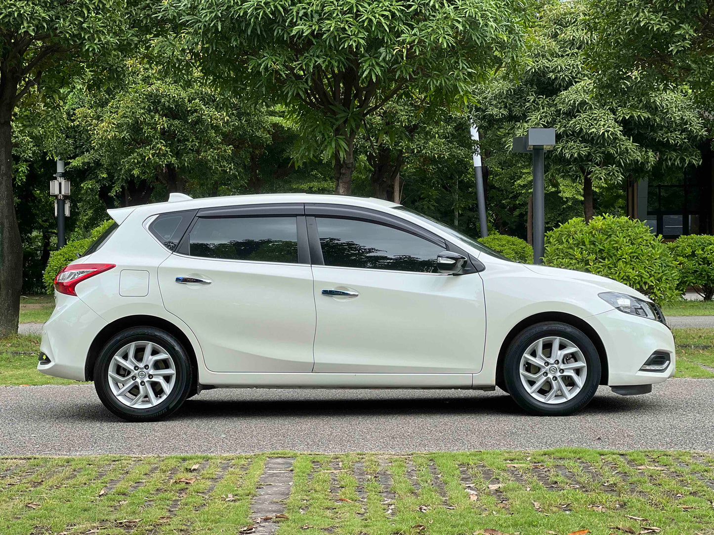 2021 Nissan Tiida 1.6L CVT Zhixing Edition -CG1709755