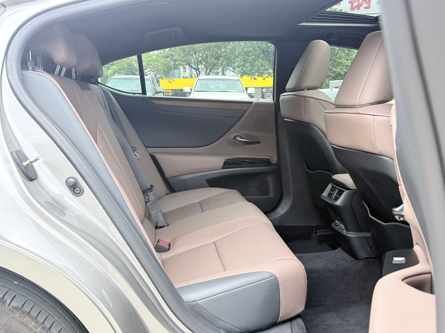 2023 Lexus ES 200 Luxury Edition -CG1709783