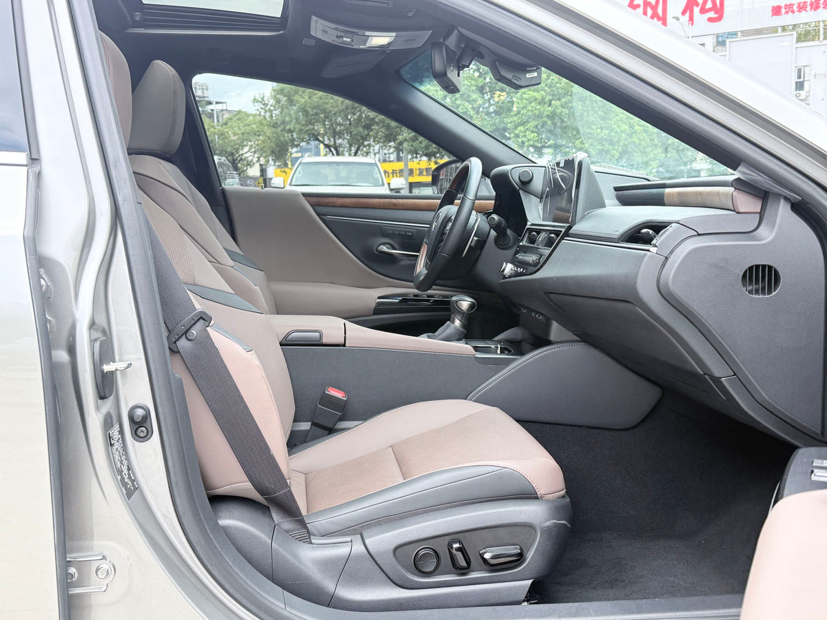 2023 Lexus ES 200 Luxury Edition -CG1709783