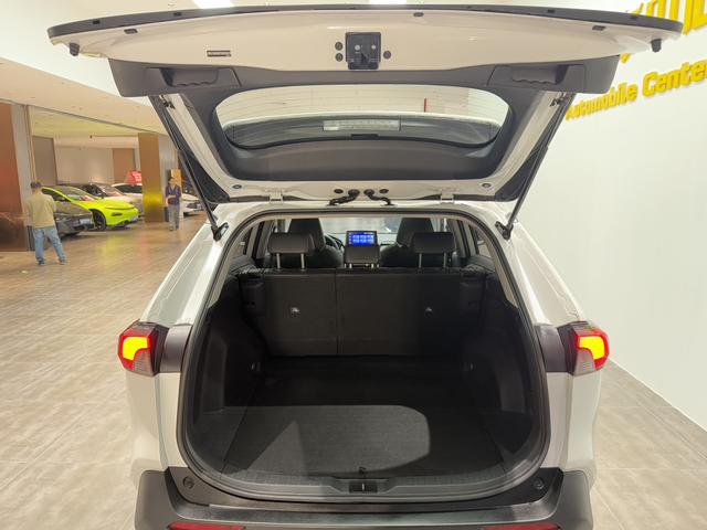 Certificated Pre-Owned RAV4 Rongfang 2021 2.0L CVT Two-Wheel Drive Fashion Plus Edition - u22117851