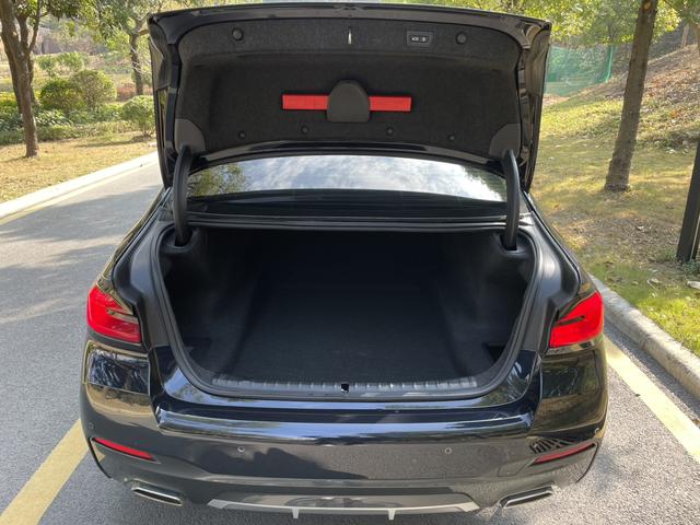 Certificated Pre-Owned BMW 5 Series 2022 Third Facelift 530Li Exclusive M Sport Package - u22553985