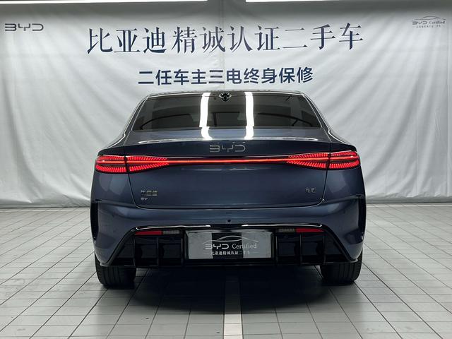 Certificated Pre-Owned BYD Seal 2025 650 Intelligent Driving Edition -u22696957