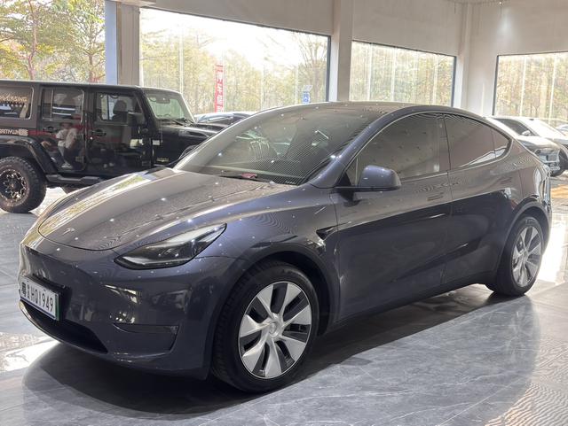 Certificated Pre-Owned Tesla Model Y 2022 Long Range All-Wheel Drive Version -u22505762