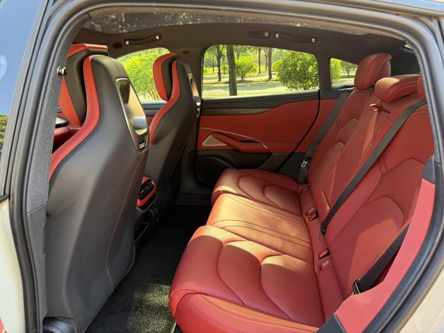 Certificated Pre-Owned Xiaomi SU7 2024 Rear-Wheel Drive Longest Range Pro Edition -u22485449